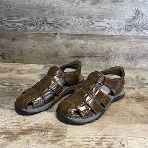 Earth Spirit Fishing Sandals Brown Men's Size 9